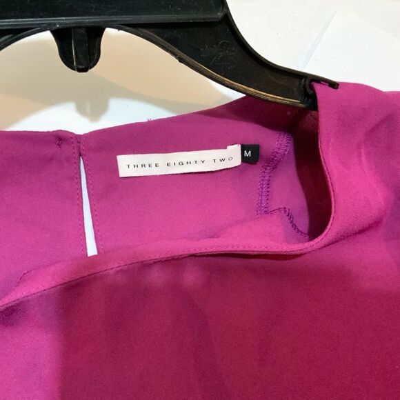 Three Eighty  two top with ruffle Short Sleeve Top Size Medium - Picture 7 of 8
